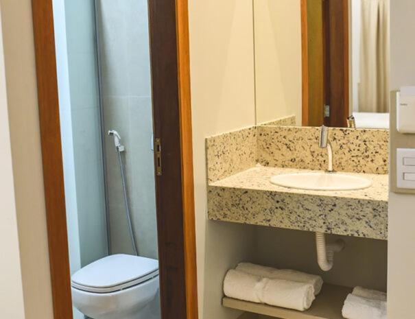 גורופי Hotel D'Leon מראה חיצוני תמונה